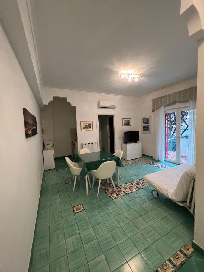 Sorrento Home E Flat Park And Pool Exteriör bild