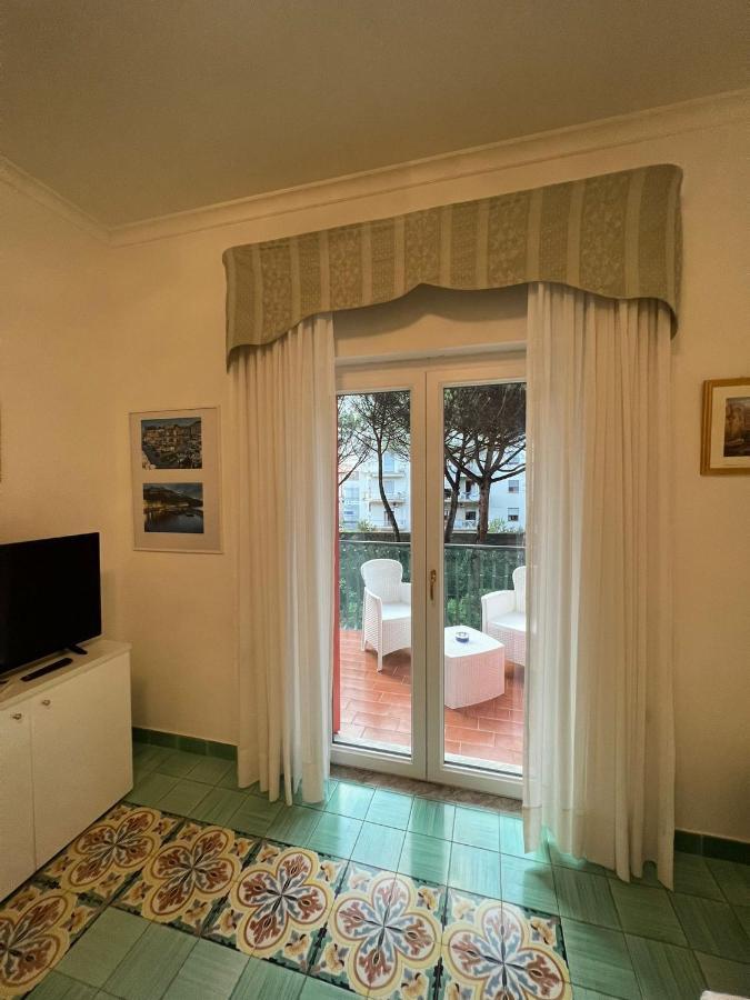 Sorrento Home E Flat Park And Pool Exteriör bild